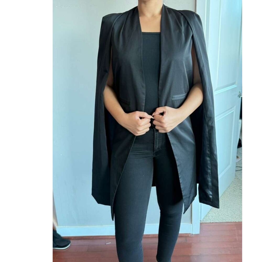 HAODUOYI Black Cape Blazer